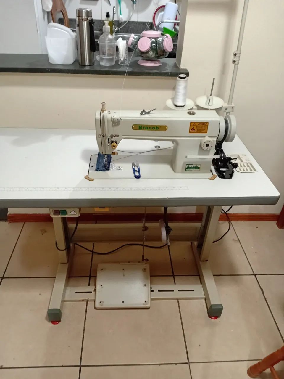Vende-se máquina recta industrial 