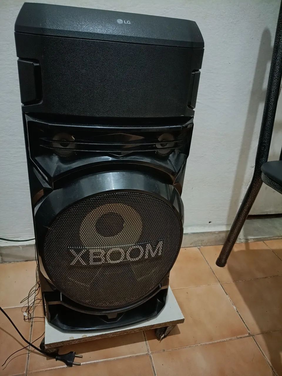 Caixa de som lg xboom ótimo estado  - Foto 3