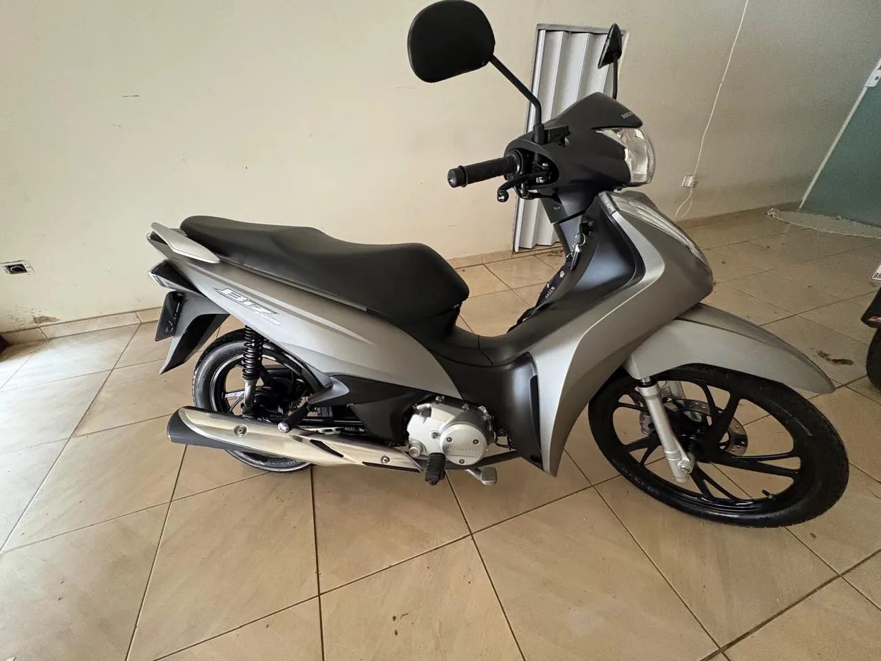 Honda Biz  - Foto 2