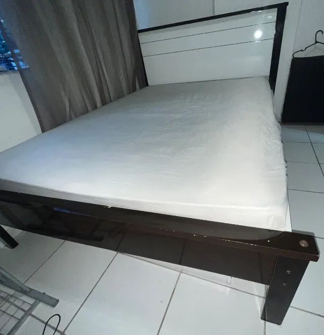 Cama casal madeira