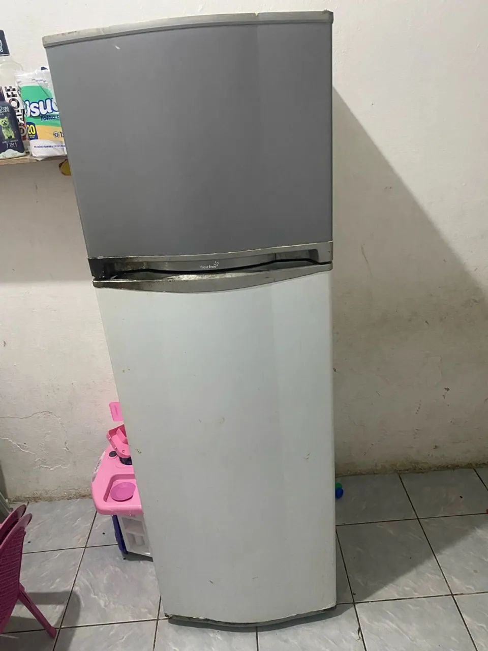 Geladeira, gelo seco 
