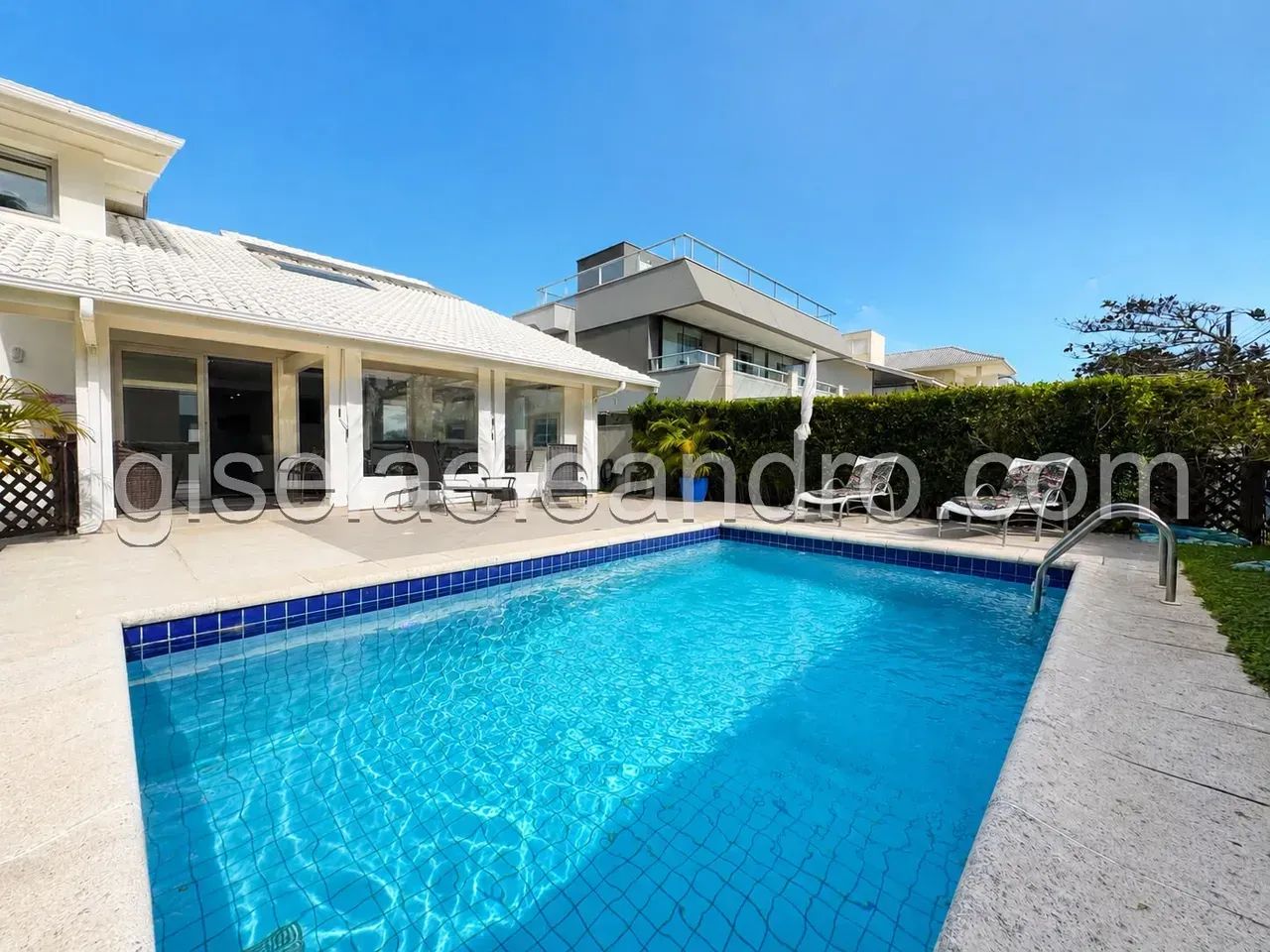 Casa dos sonhos a 50 mt da praia em Jurere Internacional - Foto 3