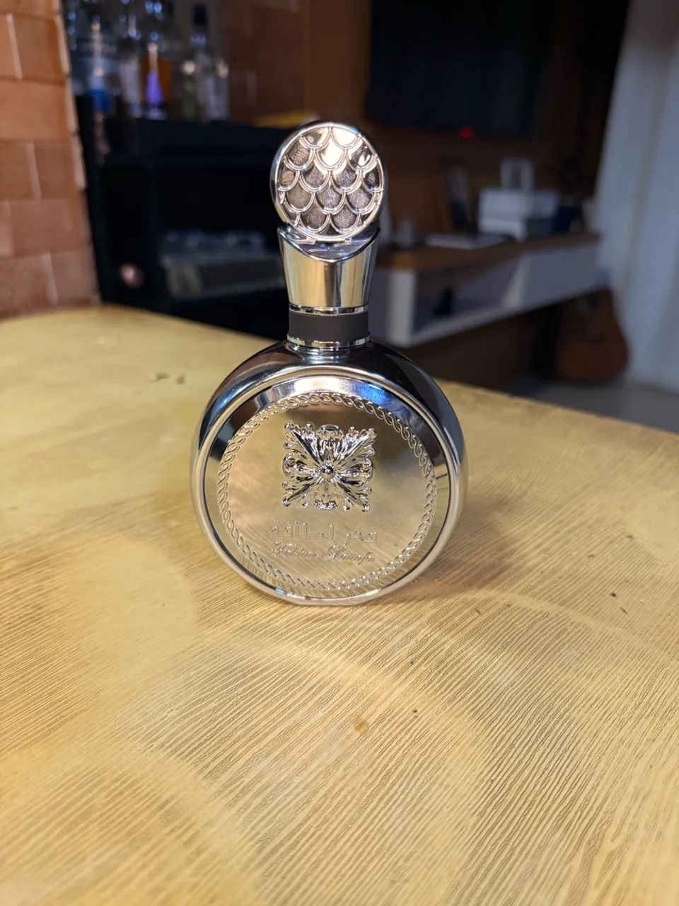 Perfume Fakhar Platinum 100ml (cheio)