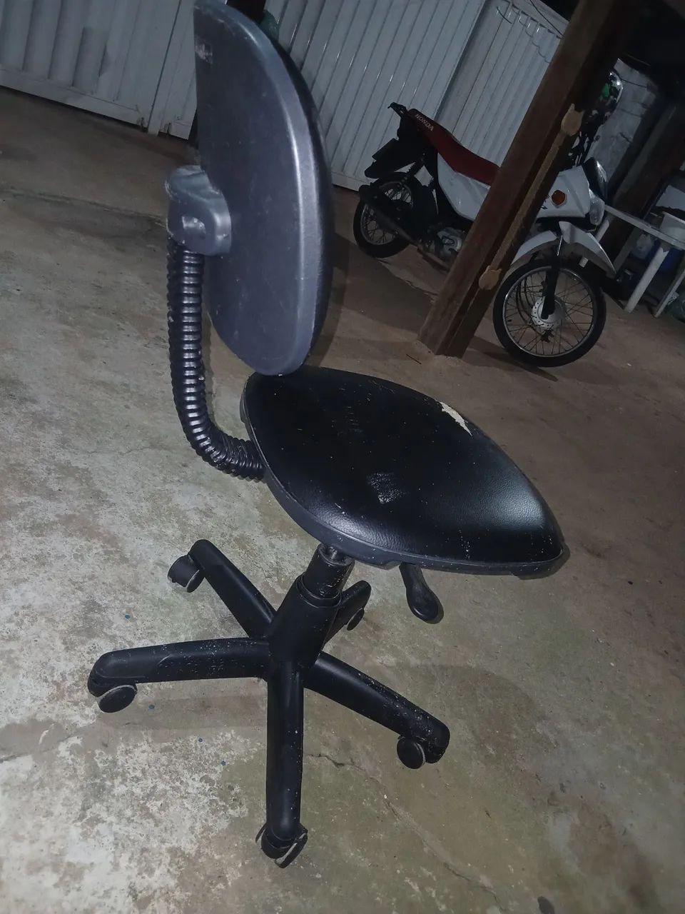 Cadeira escritório  - Foto 2