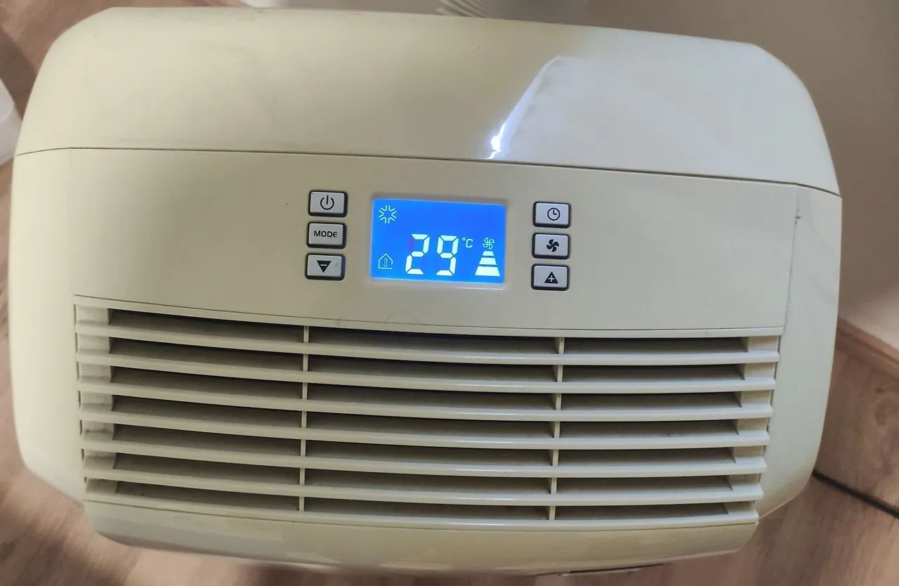 Ar condicionado portátil Delongui 12.000 Btus 127V - Foto 2
