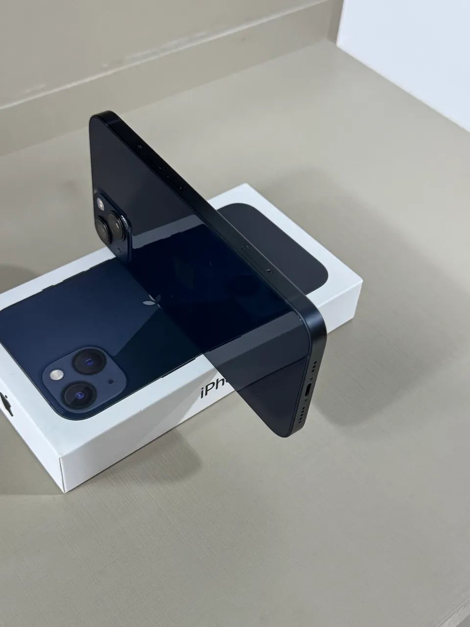 iPhone 13 128 GB Midnight - Foto 3