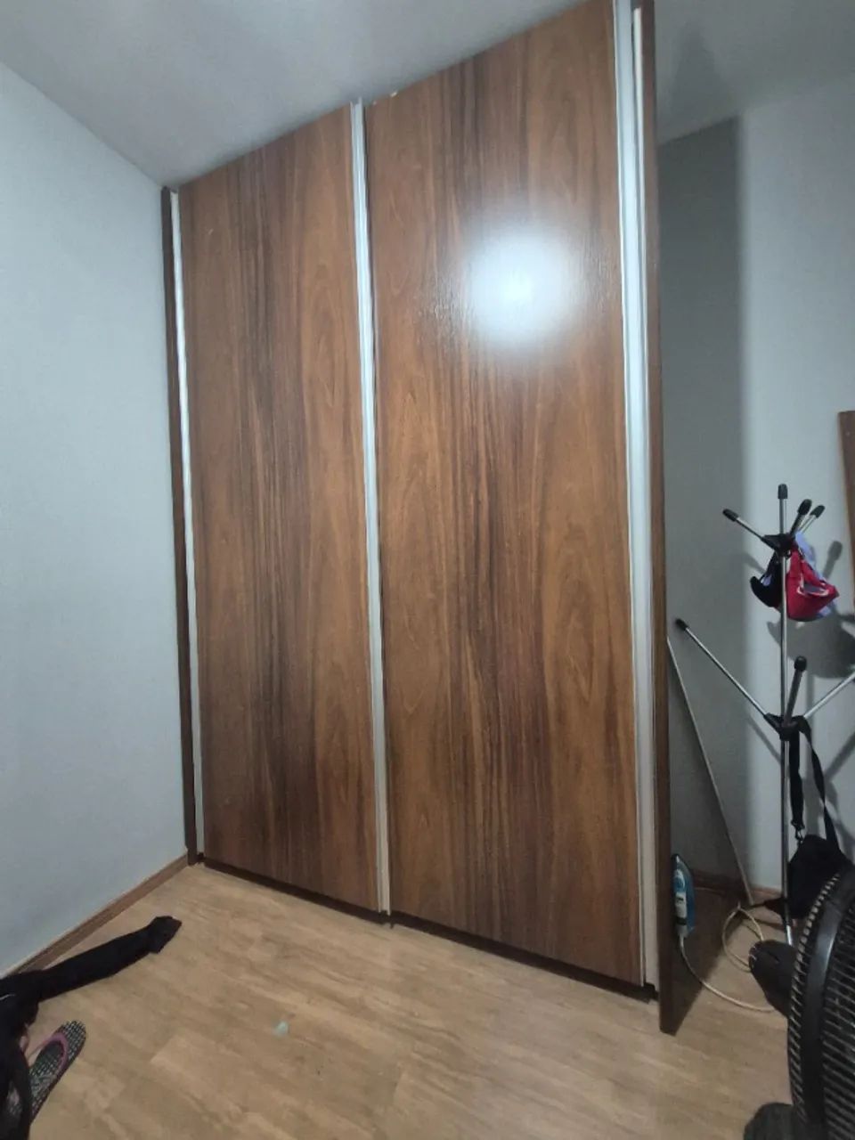 Guarda roupa solteiro 