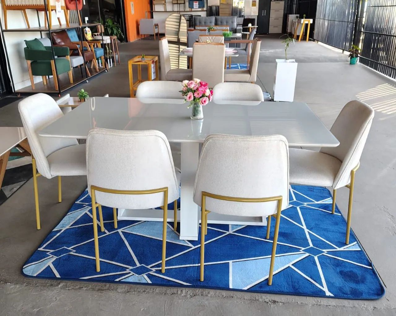 Mesa completa com 6 cadeiras - Foto 2