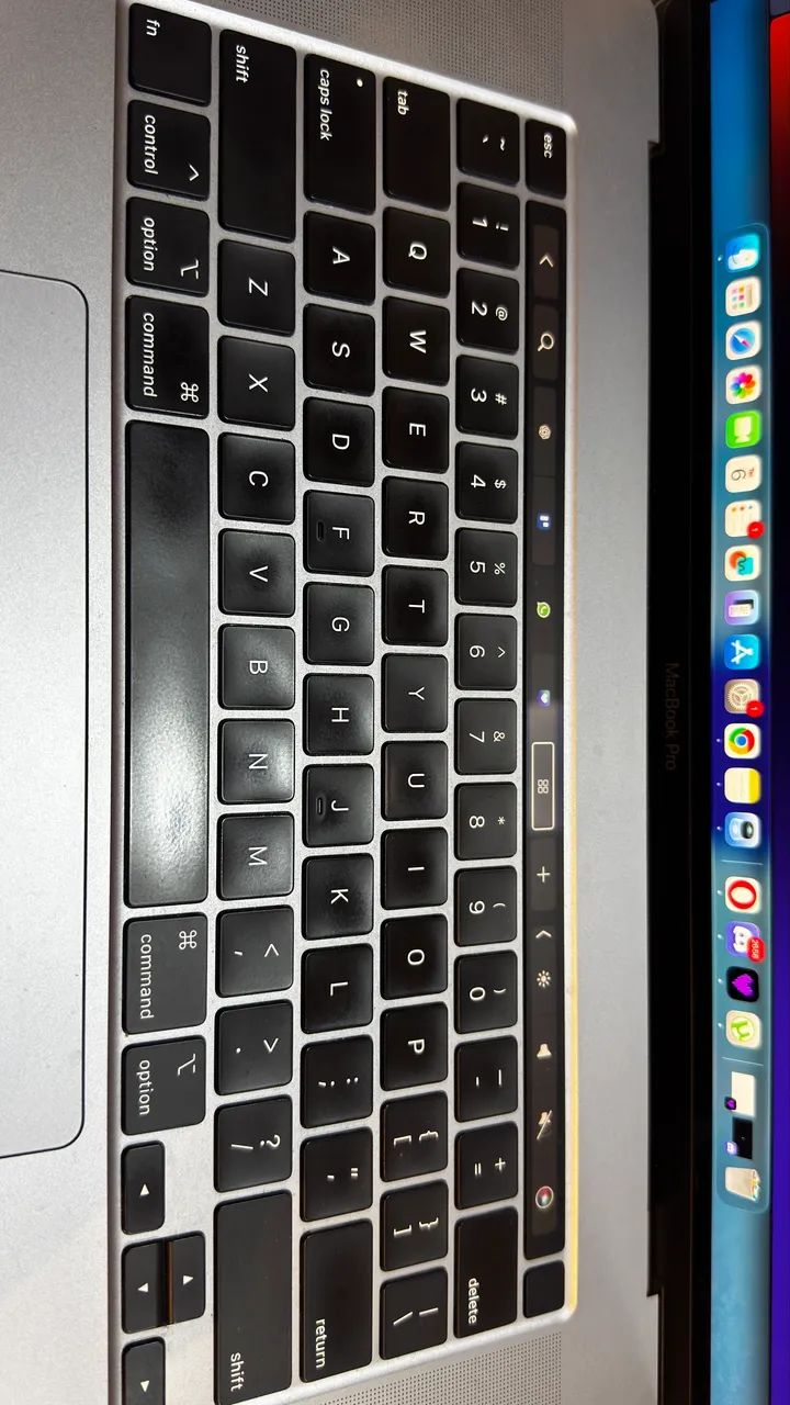 MacBook Pro 16 pol 2019 i9 32gb 512gb SSD - Notebooks - Jardim