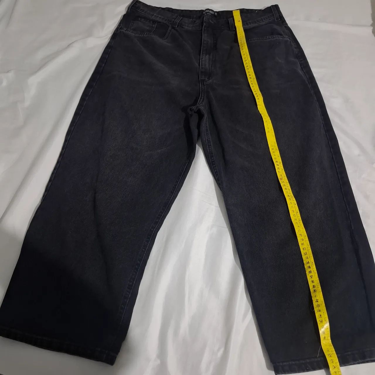 Calça baggy