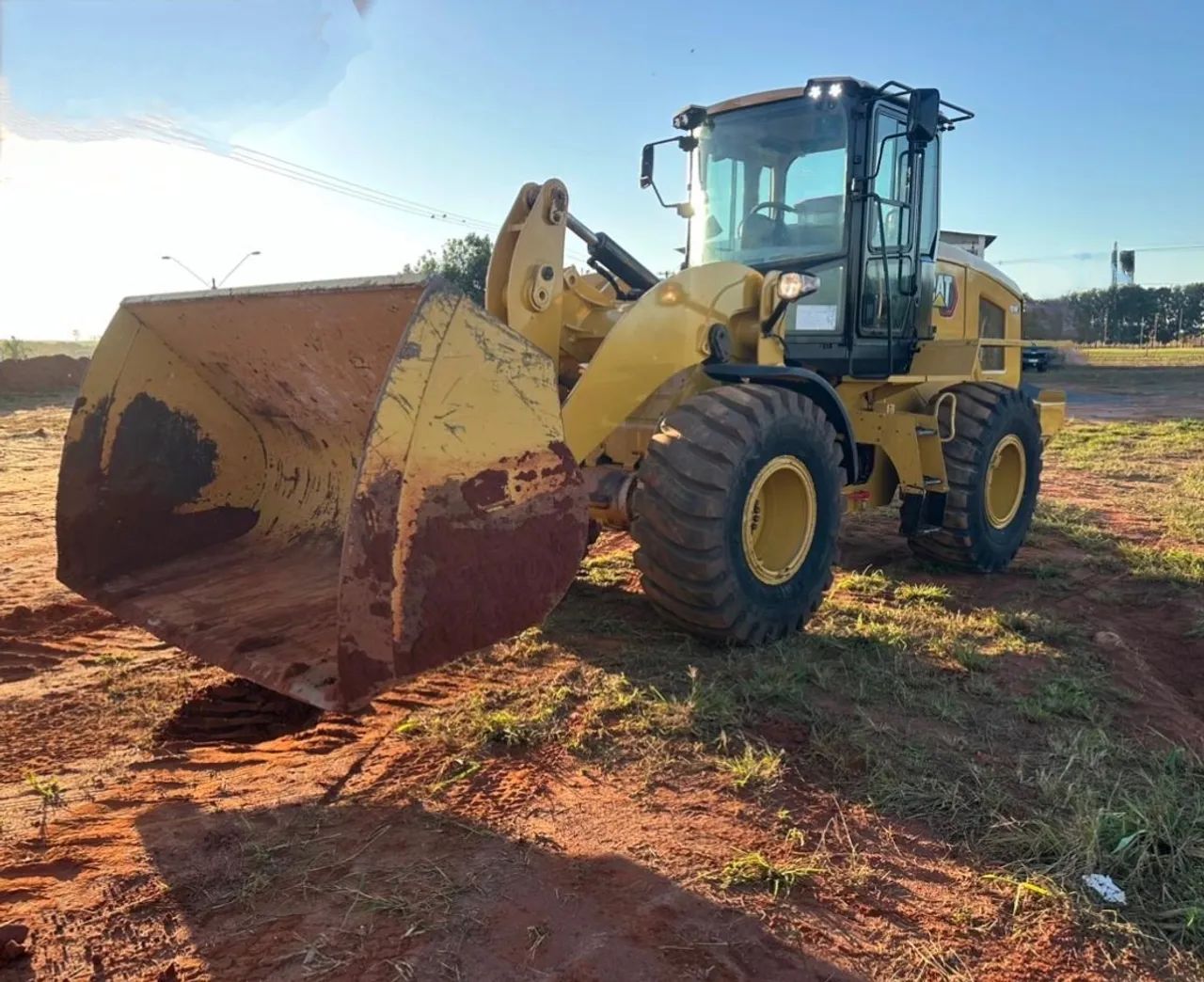 Pá Carregadeira Caterpillar 924K ano 2021, com 10.250 horas, ar condicionado, em SP - Foto 2