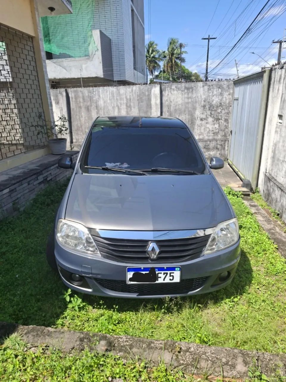 Renault Logan Expression Hi-flex 1.6 8V 4P 2013