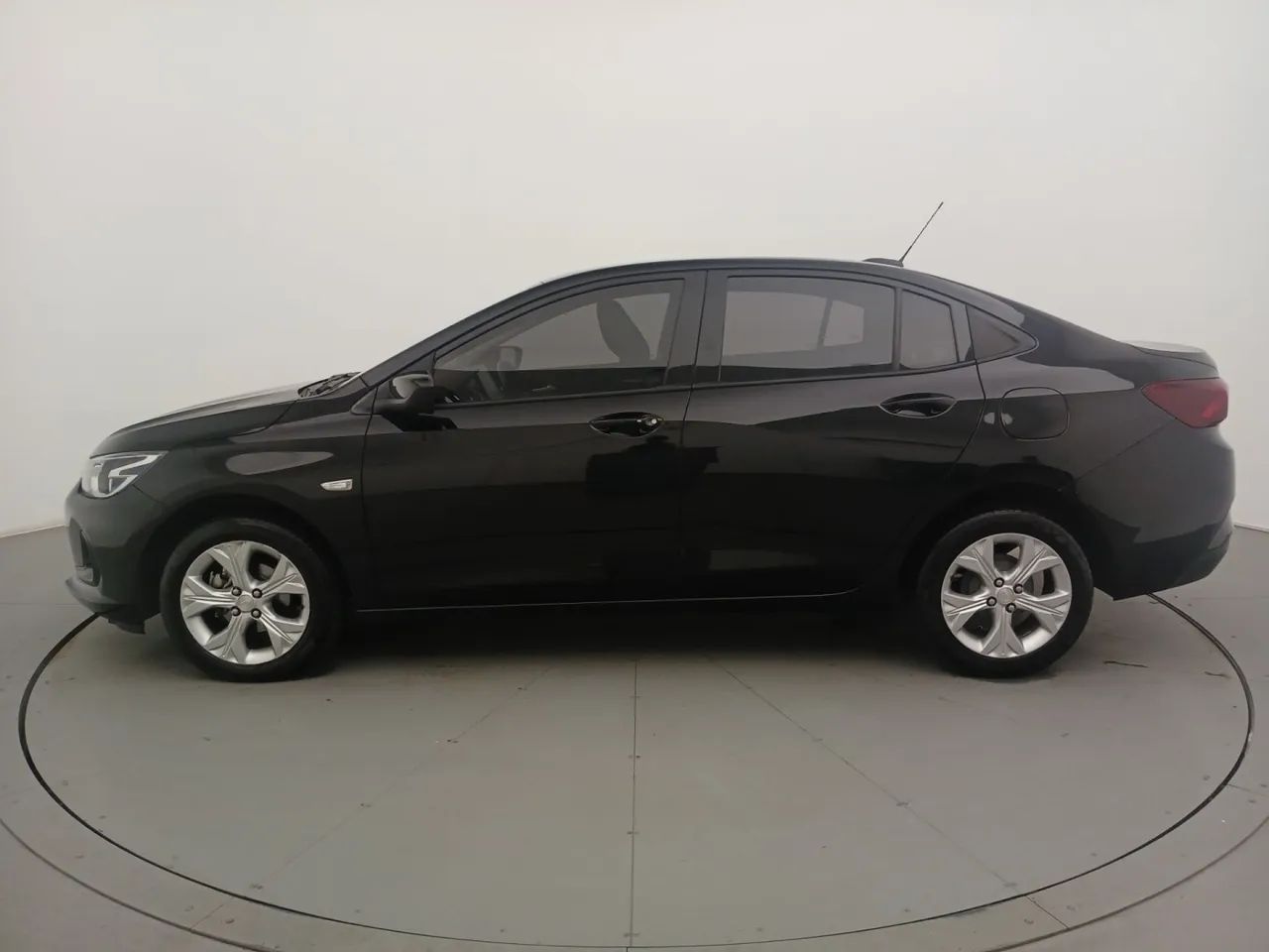 Chevrolet Onix Hatch LTZ 1.0 12V TB Flex Aut. 5P, foto 2 de 18