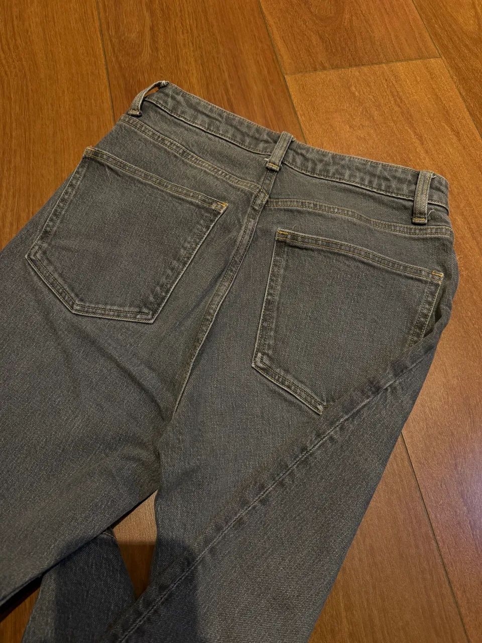 calça jeans zara cinza 38 - Foto 4
