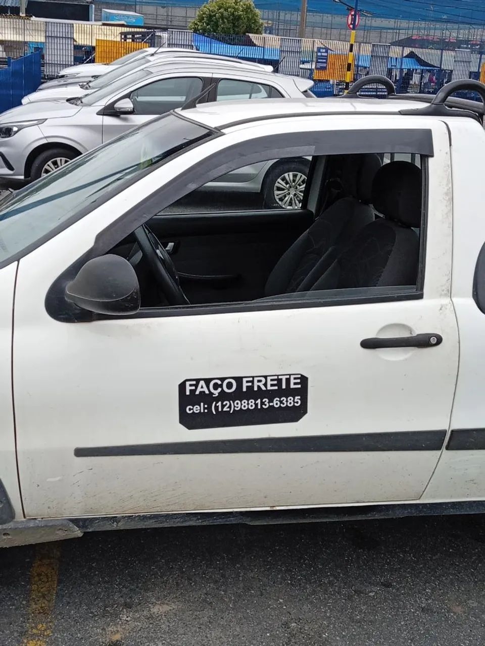 Faço carreto 