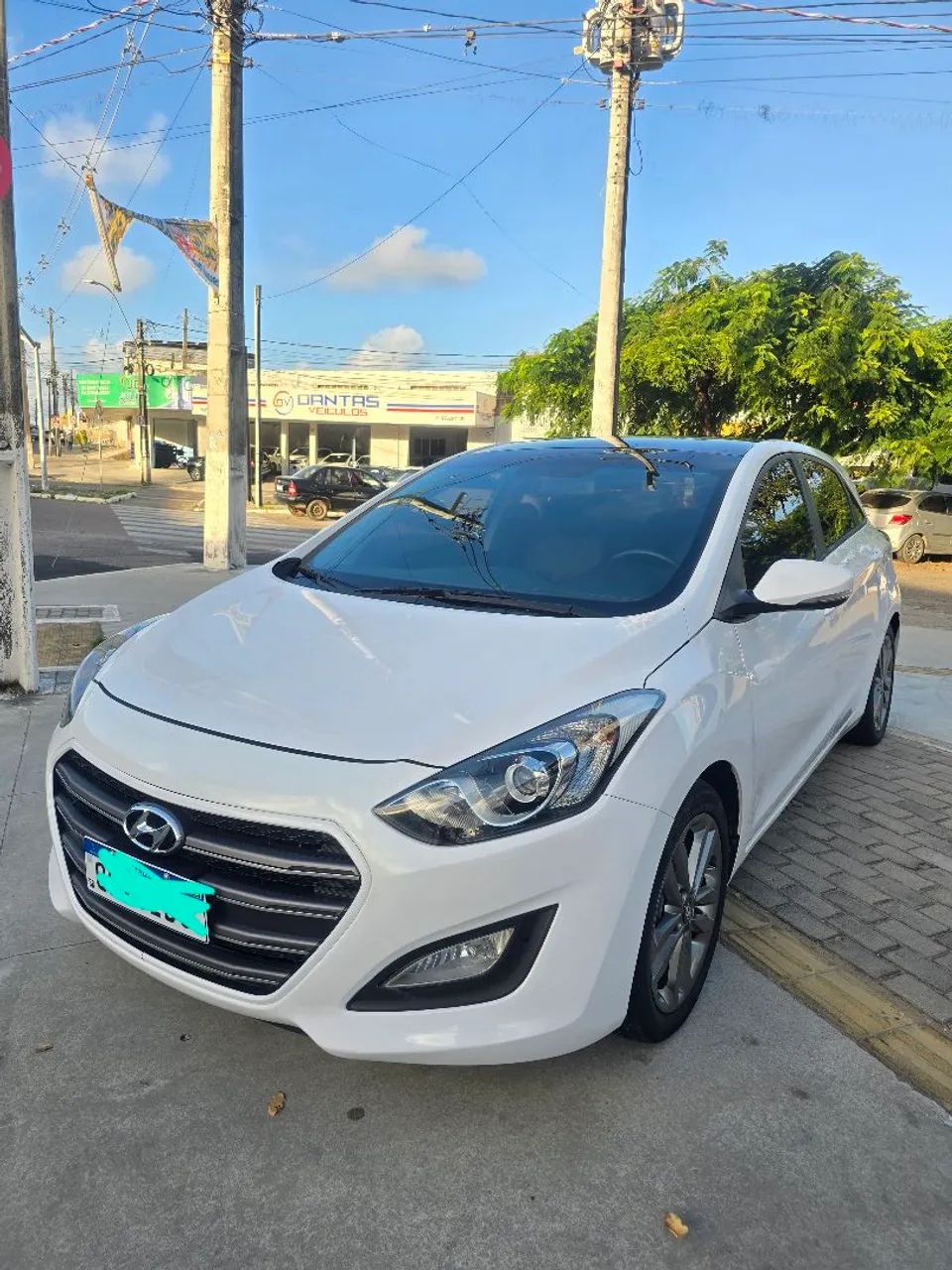 Hyundai I30 i30 1.8 16V Aut. 5p 2016