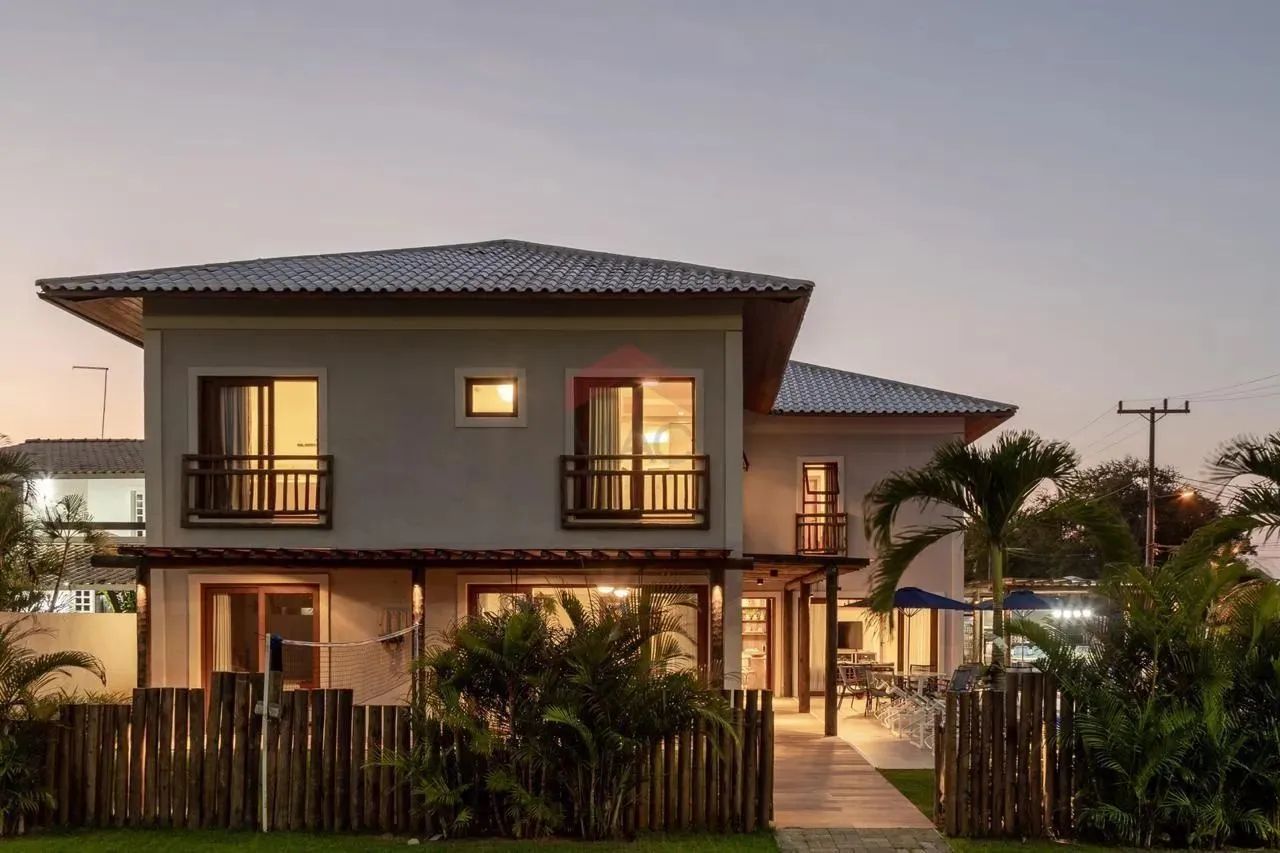 Casa para Venda em Camaçari, Guarajuba (Monte Gordo), 8 dormitórios, 8 suítes, 10 banheiro