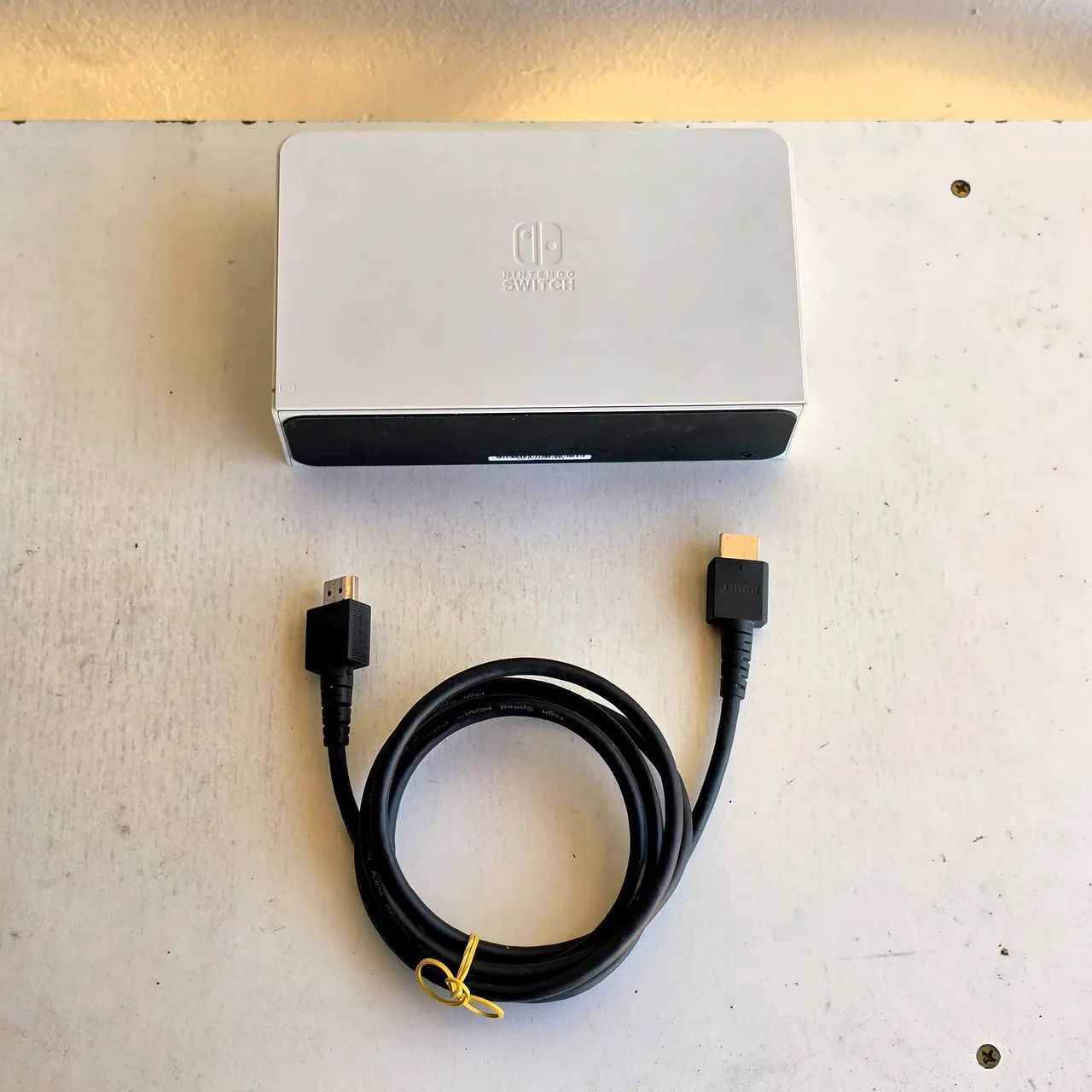 Dock + HDMI Switch Oled - EXCELENTE - OPORTUNIDADE 