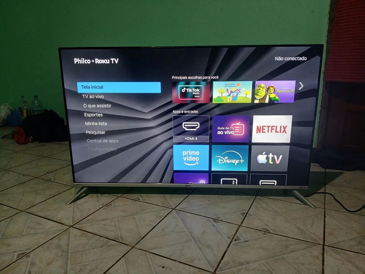 Roku tv philco 50 polegadas novinha no precinho pra vender logo