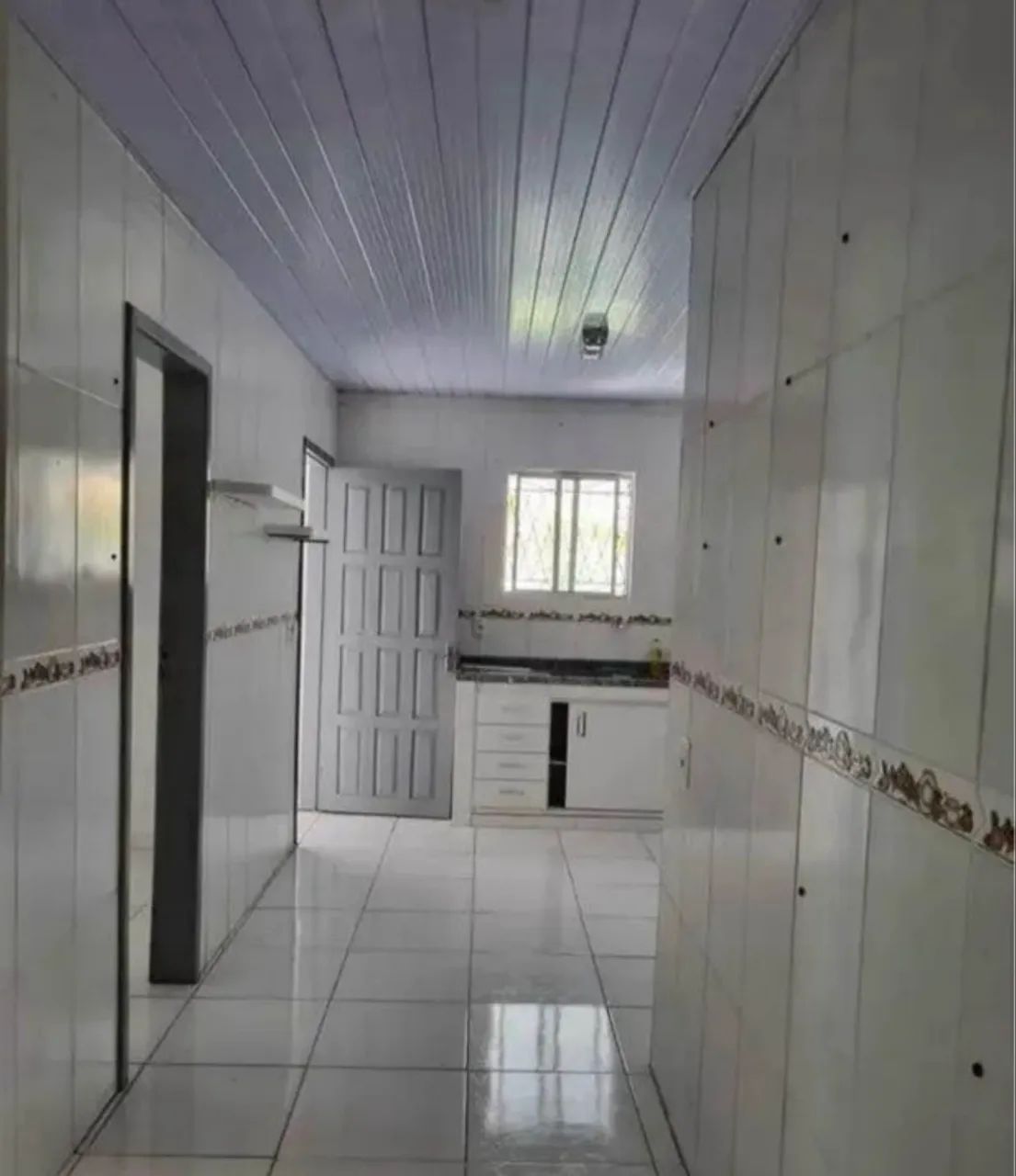 Casa à Venda 2 Quartos 1 Banheiro - Foto 5