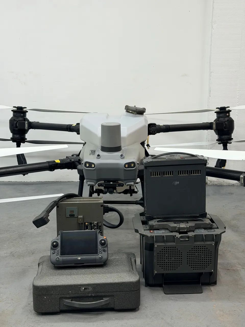 DRONE AGRÍCOLA DJI T50 - Drones - Ininga, Teresina 1492504068 | OLX