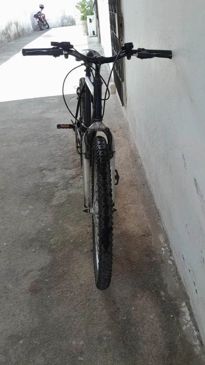 BICICLETA usada em bom estado  - Foto 3