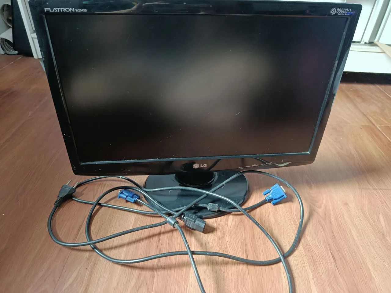 Monitor LG Flatron, 18 polegadas - Foto 2