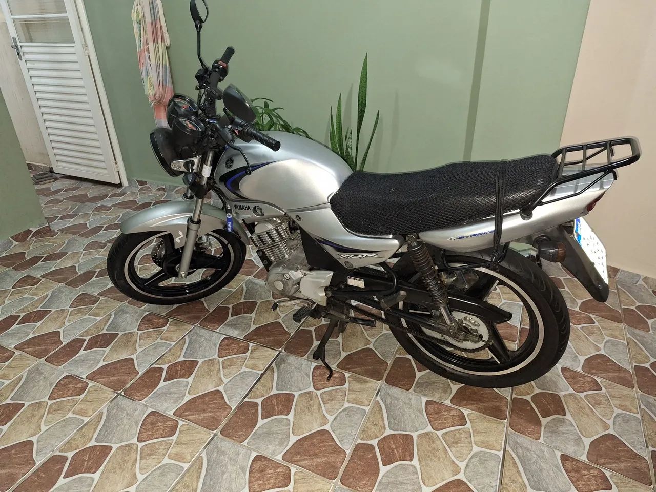 Ybr 125 - Foto 2
