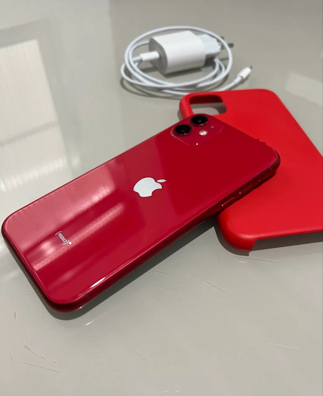iPhone 11 Red - 64GB de armazenamento - Celulares e Smartphones