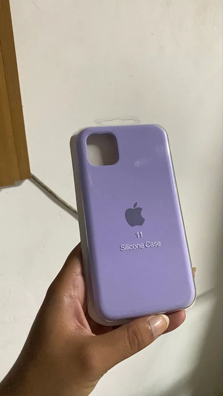 Capa iPhone 11 roxo  - Foto 4