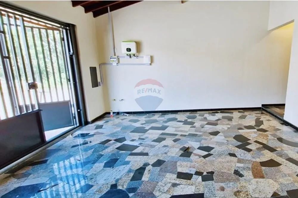 Casa Moderna à Venda em Capivari, SP! - Foto 3
