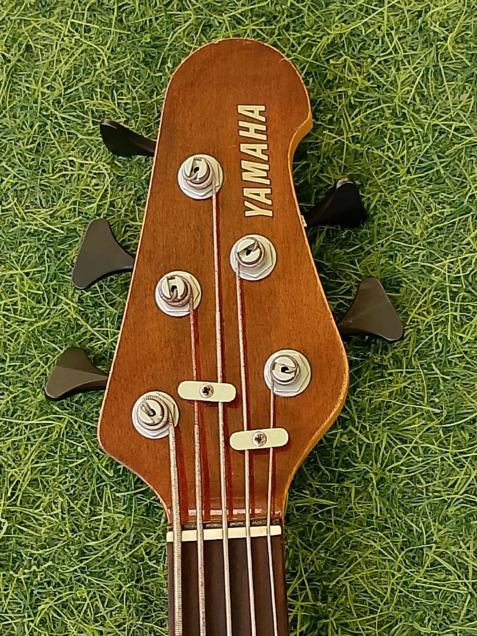 Baixo Yamaha  - Foto 3