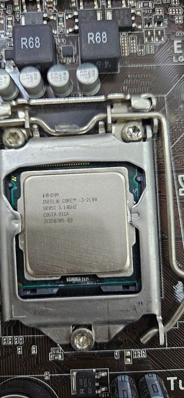 Placa-mãe ASUS modelo P8H61-M LE, com processador Intel Core i3-2130 segunda geração  - Foto 2