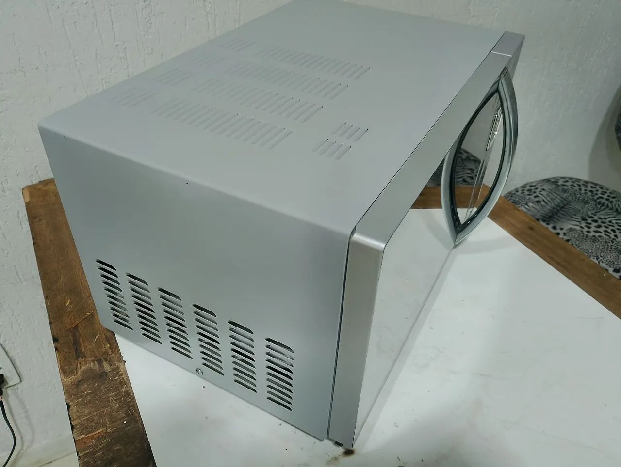 Microondas Philco 25 litros perfeito  - Foto 2