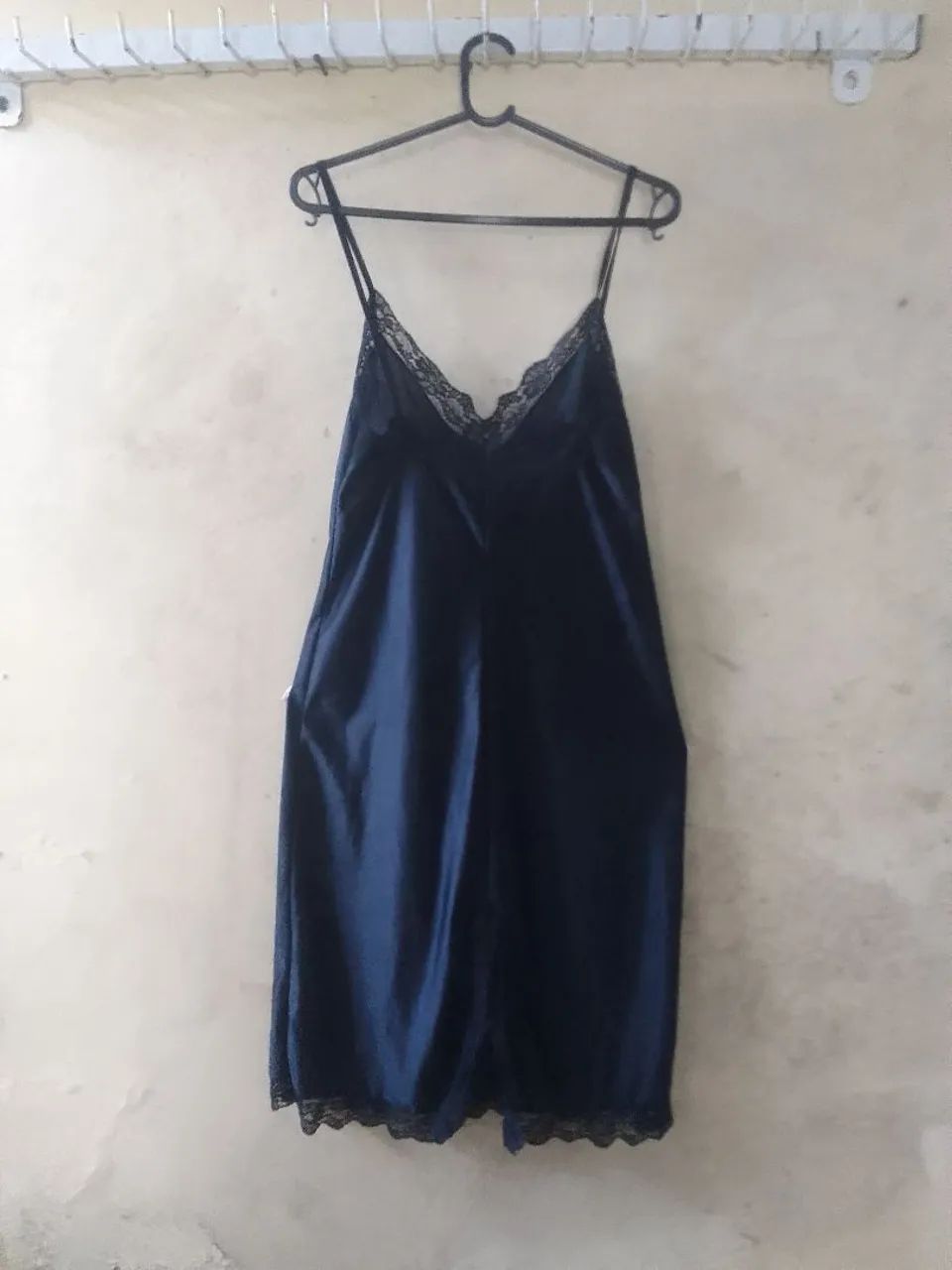 Camisola de cetim com renda - Foto 5