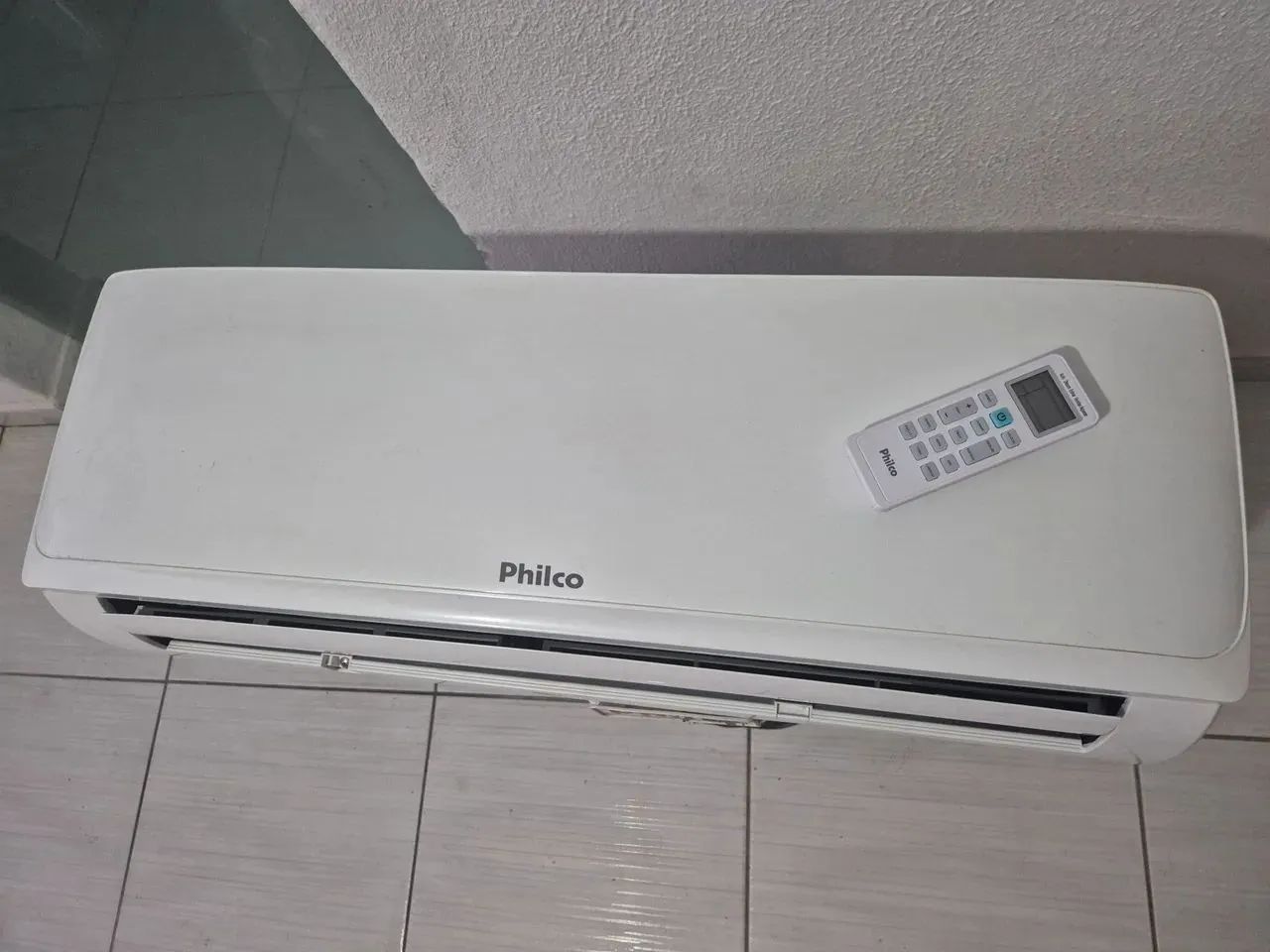 Ar INVERTER 12.000 BTUs apenas 1.900 instalado garantia de 6 meses 