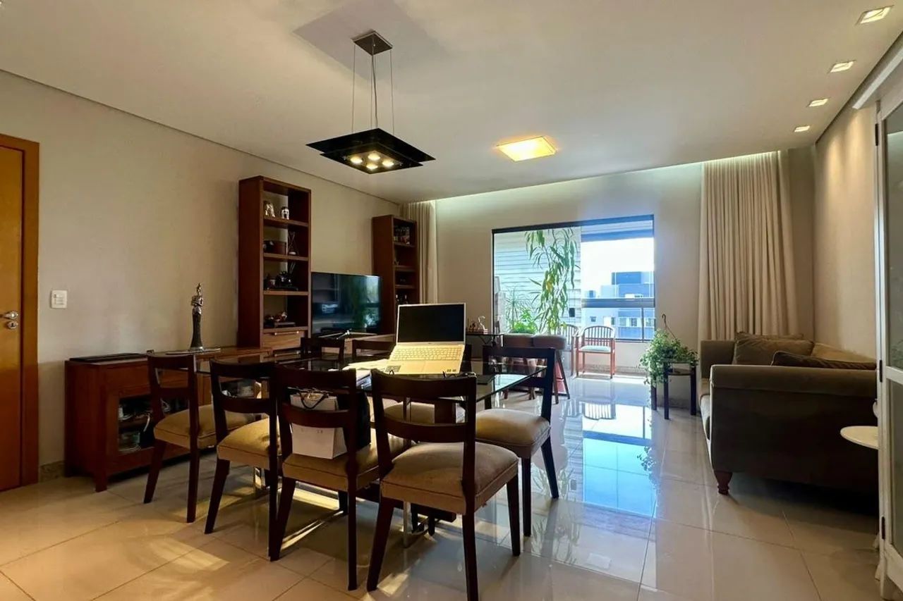 Apartamento à Venda - Buritis, 3 Quartos, 111 m2
