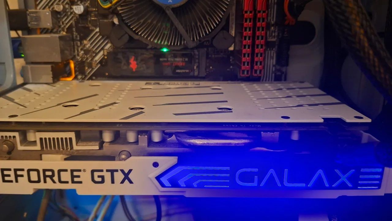GTX 1660 SUPER - Foto 3