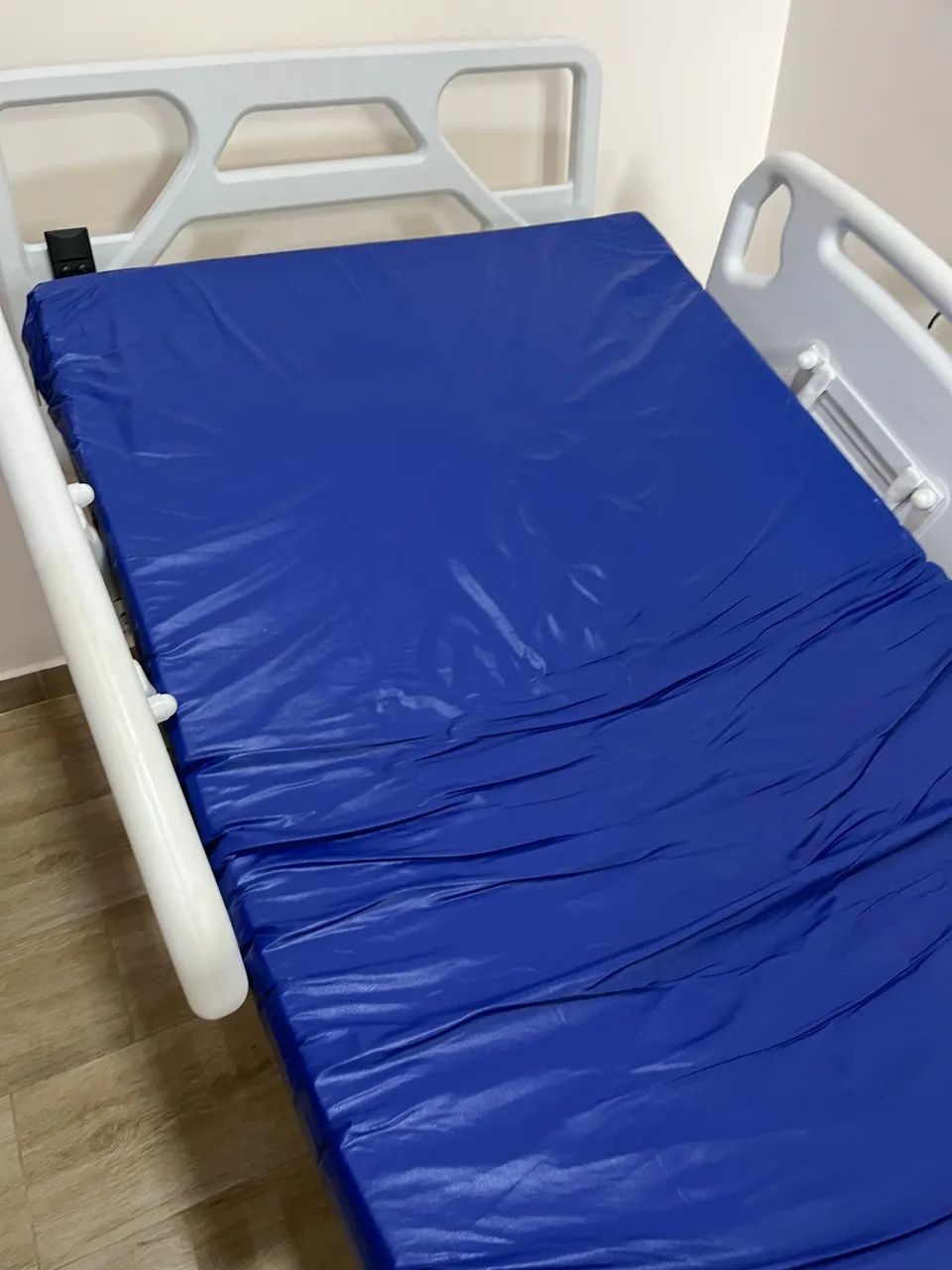 Cama Hospitalar perfeito estado
