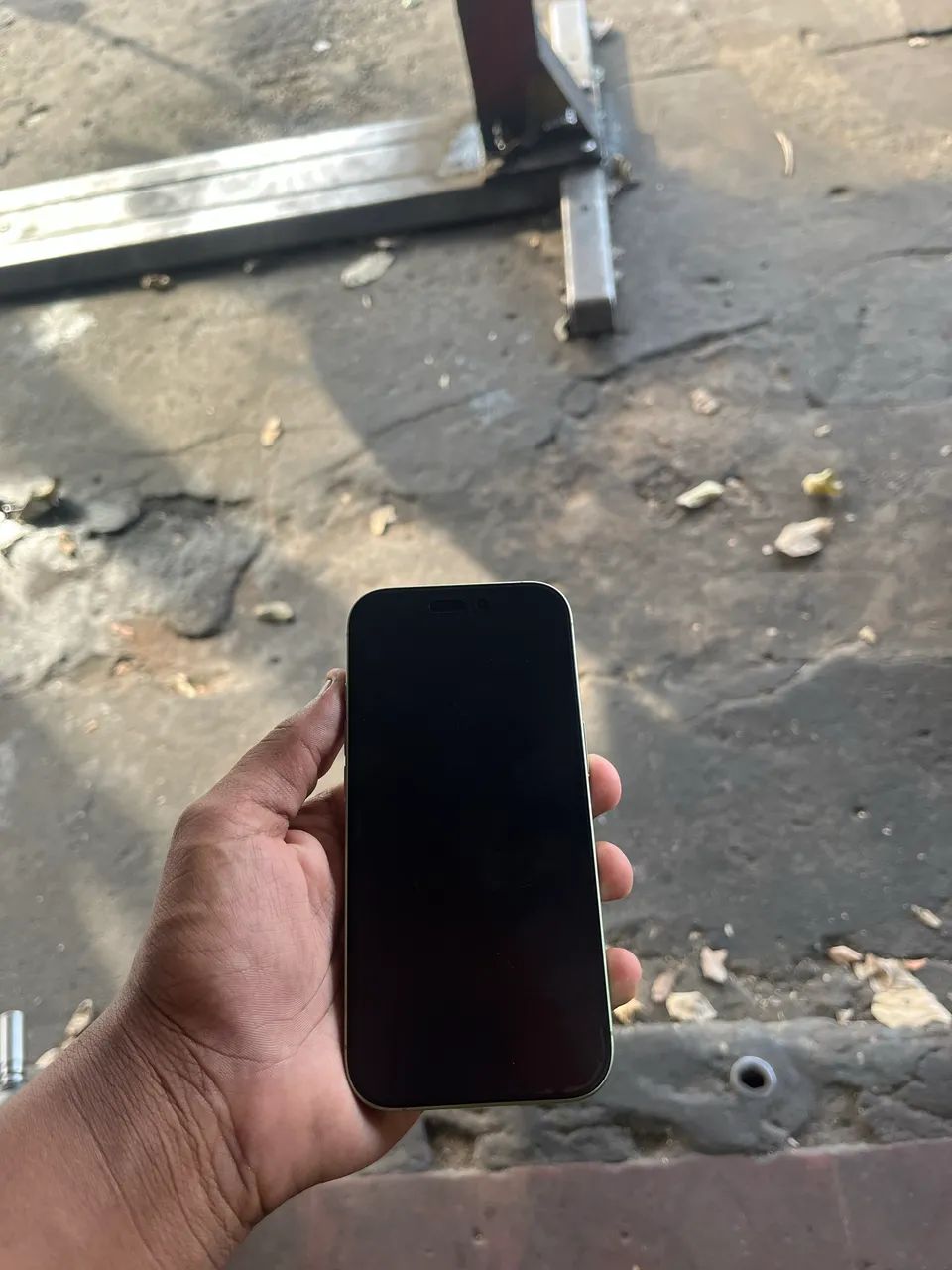 iPhone 17 verde  - Foto 3