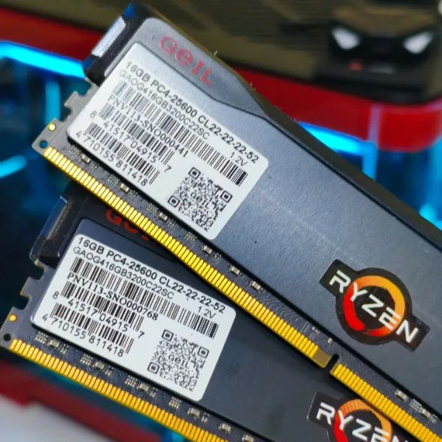 Memória RAM Geil 2x16GB 3200MHz