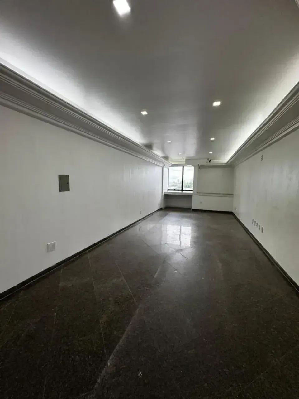 SOBRELOJA PARA LOCAÇÃO  AV. CONSTANTINO NERY  Espaço amplo e versátil - Foto 3