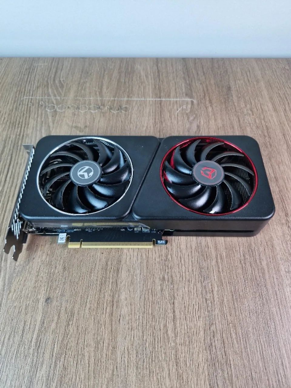 Intel Arc B570 10GB 160bits - Foto 5