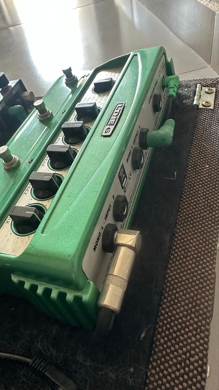 Pedais de delay, reverb e volume  - Foto 4