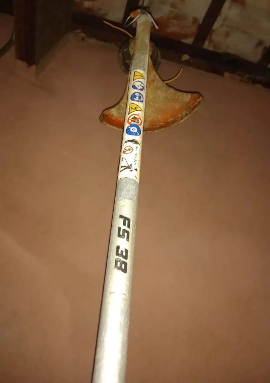 Rocadeira stihil a gasolina 450 R$ - Foto 4