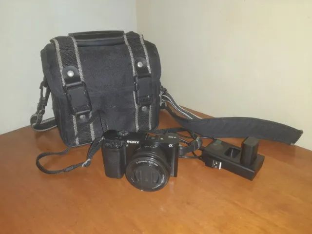 Camera Mirrorless Sony A6000
