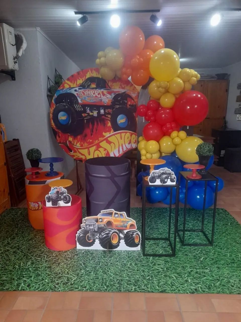Festa hot Wheels $280,00