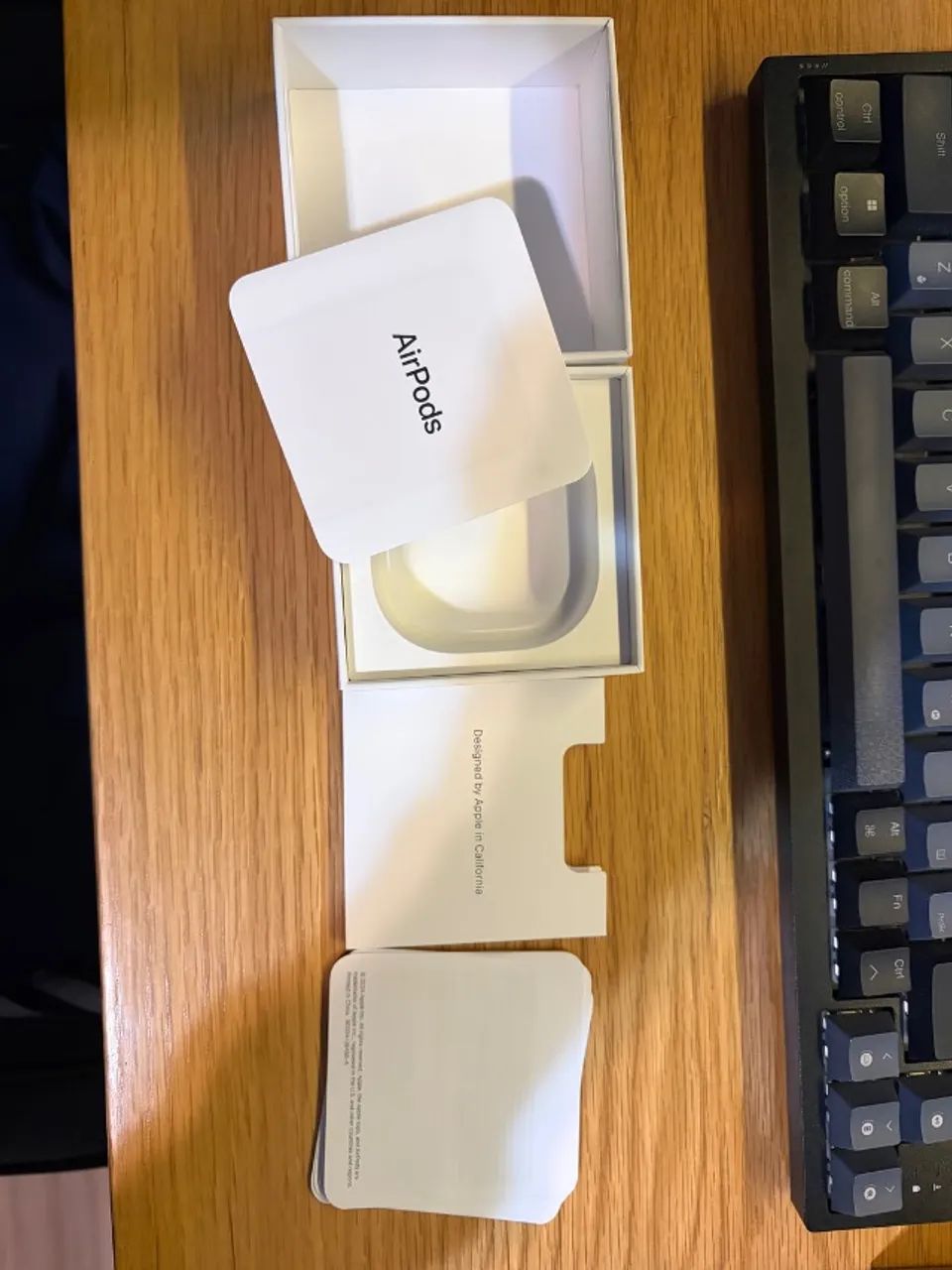 Caixa AirPods 4 - Foto 4