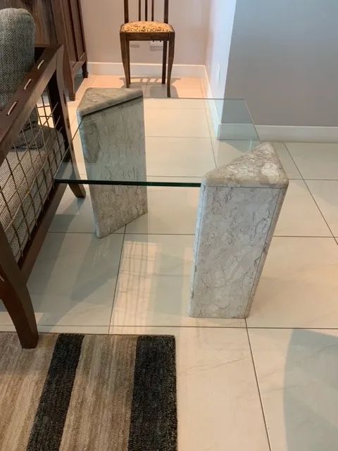 Mesa lateral de mármore - Foto 2