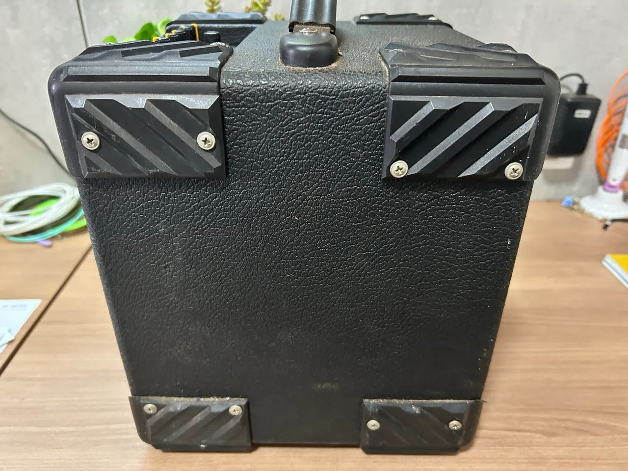 Amplificador para Guitarra Onerr Block 20TU - Foto 5